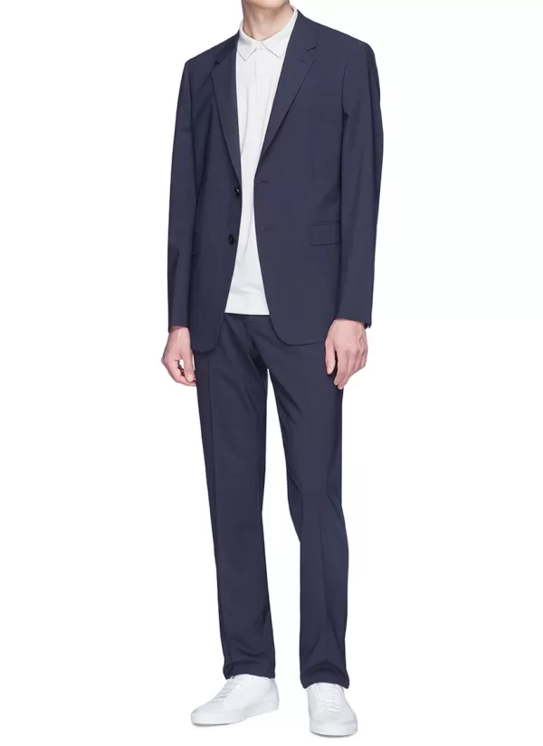 Suits>THEORY Chambers' Virgin Wool Soft Blazer