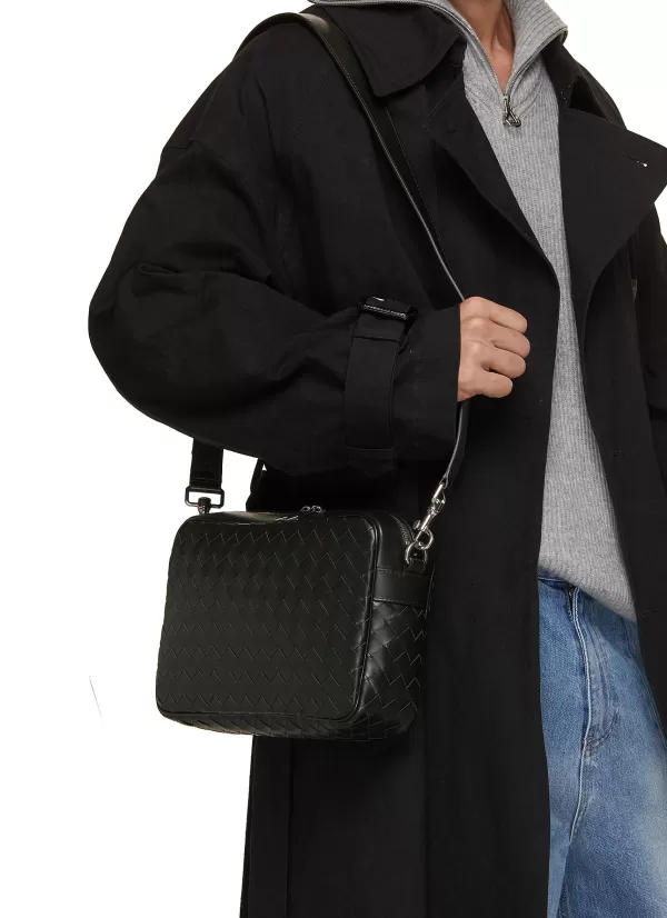 Crossbody>BOTTEGA VENETA Intrecciato Leather Camera Bag